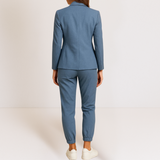 Monique | Moderna elegancija u udobnom kompletu