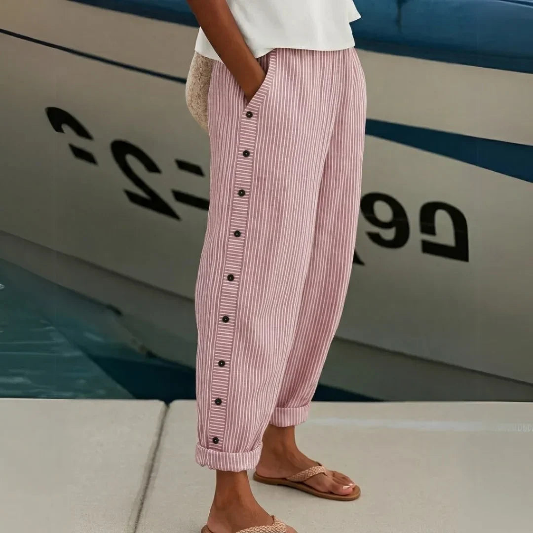 Cybèle | Elegantne pantalone sa dugmadima i prugama