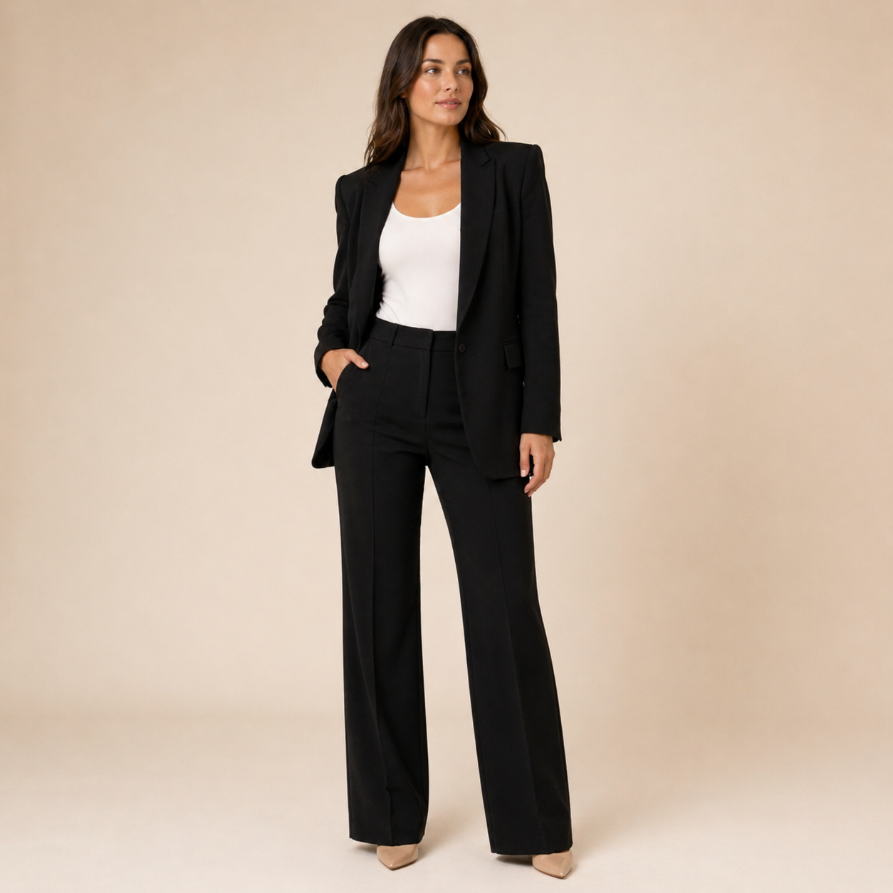 Vanessa - Elegantni Komplet sa Širokim Pantalonama