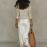 Anaïs – Elegantna midi satenska haljina