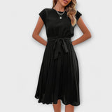 Claire - Mini Casual Haljina sa Kratkim Rukavima i Plisiranim Detaljima
