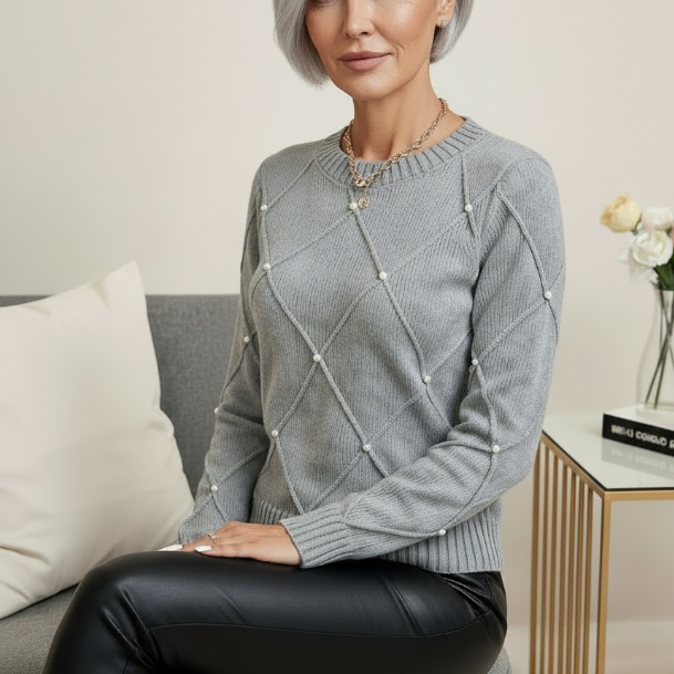 Marguerite™ – Elegantni pulover sa delikatnim perlama