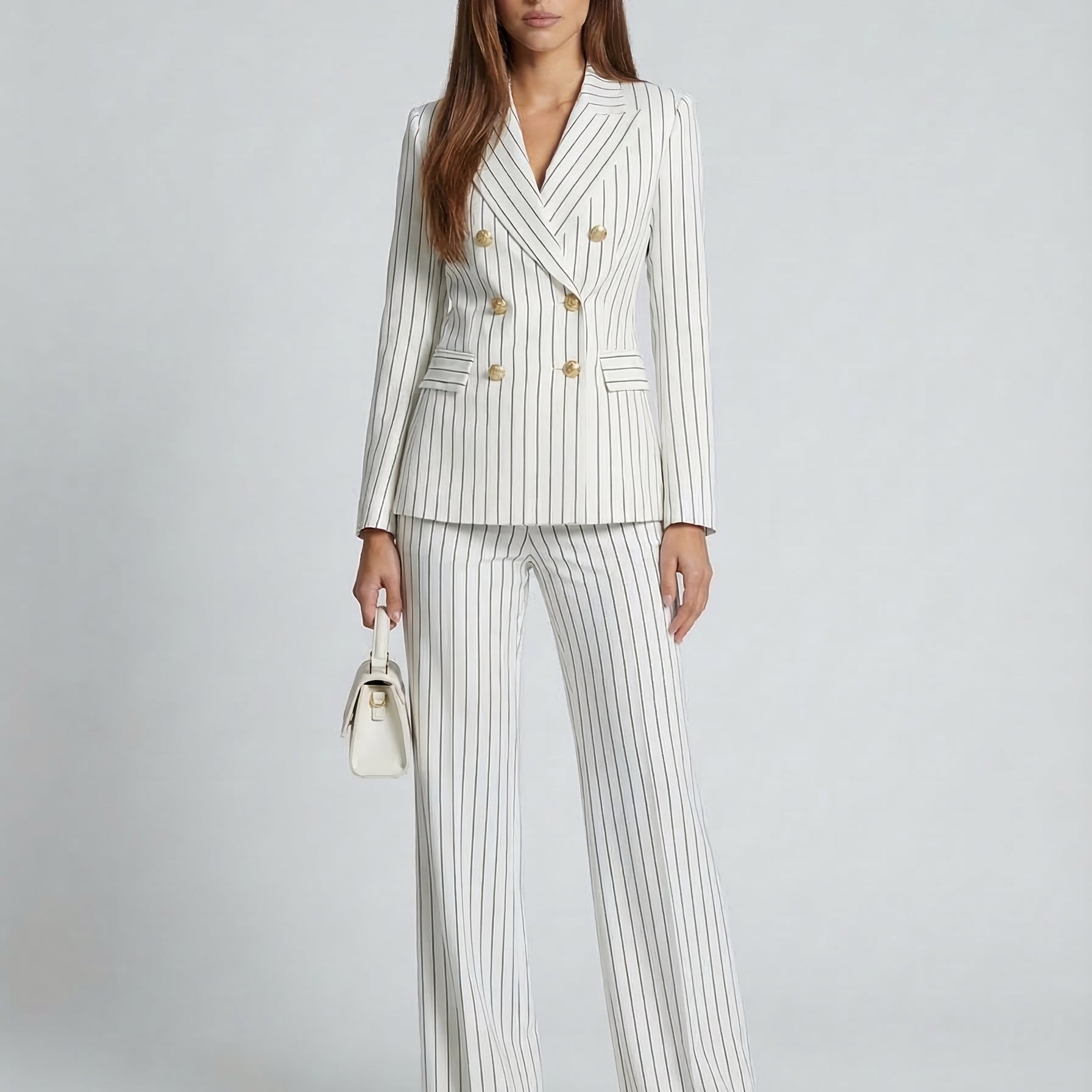 Victoria | Elegant Diplomatic Set