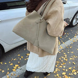 Carolina - Elegantna Torba za Transport